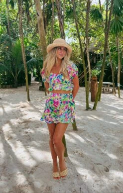 Show Me Your Mumu Lila Top ~ Painted Pansy 10 Show Me Your Mumu Lila Top ~ Painted Pansy -Show Me Your Mumu Sales 059A6D84 F533 4755 9EEB 605677C906E0
