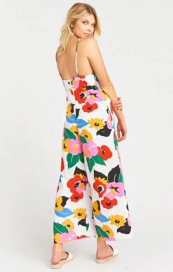 Show Me Your Mumu Paolo Playsuit ~ Becky Blooms Crepe 9 Show Me Your Mumu Paolo Playsuit ~ Becky Blooms Crepe -Show Me Your Mumu Sales 06eeff3d822751279e684d6d2b7bffb5