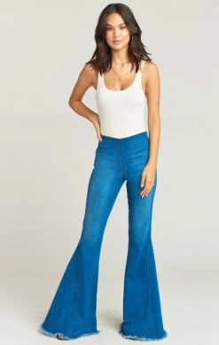 Show Me Your Mumu Berkeley Bells Long ~ Ocean -Show Me Your Mumu Sales 1e3821f7759a92845e6a8b94a8907db2 37950fa3 a96f 4f2e 9901 6d895a2ab308