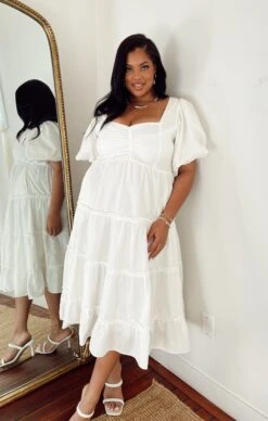 Show Me Your Mumu Odette Midi Dress ~ White -Show Me Your Mumu Sales 9BE52355 CDF1 404B 8B79 9F409364468B 33922fde c5cf 42b7 85a5 47ef0319d089