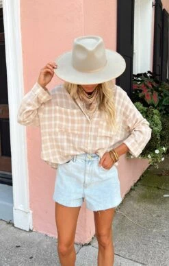 Show Me Your Mumu Jessicas Button Down ~ Cream Plaid -Show Me Your Mumu Sales A688B6A1 0A16 404E A7A5 332762C17A0D