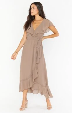 Show Me Your Mumu Jess Ruffle Midi Dress ~ Dune Chiffon 14 Show Me Your Mumu Jess Ruffle Midi Dress ~ Dune Chiffon -Show Me Your Mumu Sales BR0 0279 DU24 01