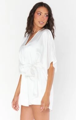 Show Me Your Mumu First Look Robe ~ Ivory Luxe Satin -Show Me Your Mumu Sales BR2 5316 IV62 04