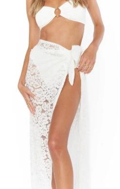 Show Me Your Mumu Long Leyla Sarong ~ Duchess Lace 8 Show Me Your Mumu Long Leyla Sarong ~ Duchess Lace -Show Me Your Mumu Sales BSCM3 104 DL23 03