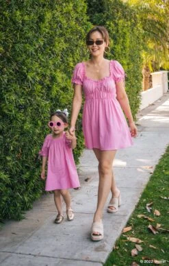 Show Me Your Mumu Nikki Mini Dress ~ Barbie™ Pink Linen -Show Me Your Mumu Sales DSC 4524 e098ae16 f4cb 4121 88c1 7bbbcd551c0a