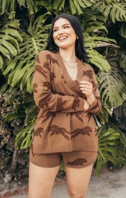 Show Me Your Mumu Gilligan Sweater ~ Jumping Cheetah Knit