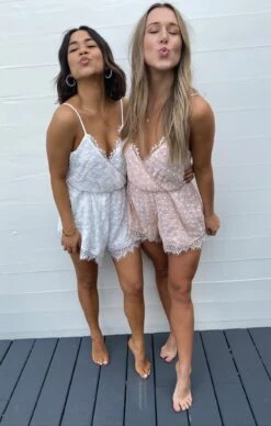 Show Me Your Mumu Olympia Romper ~ White Lace -Show Me Your Mumu Sales IMG 0007