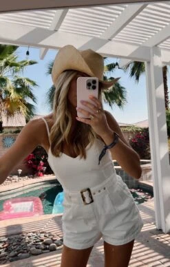 Show Me Your Mumu Sloane Romper ~ Seasalt 16 Show Me Your Mumu Sloane Romper ~ Seasalt -Show Me Your Mumu Sales IMG 1995 dcd67b5f cdb7 43cf aa16 0a11e8f50a41