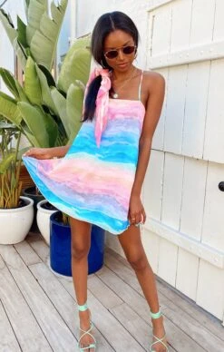 Show Me Your Mumu Christy Dress ~ MUmaid Waves 11 Show Me Your Mumu Christy Dress ~ MUmaid Waves -Show Me Your Mumu Sales IMG 2793