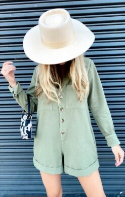 Show Me Your Mumu Tegan Jumper ~ Army Green -Show Me Your Mumu Sales IMG 3600