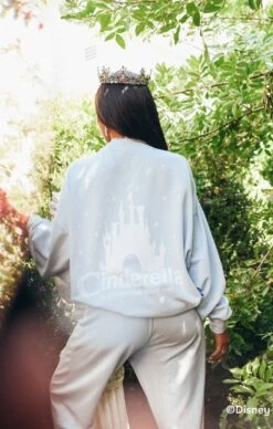 Show Me Your Mumu Love Story Sweatshirt ~ Love Castle Graphic 19 Show Me Your Mumu Love Story Sweatshirt ~ Love Castle Graphic -Show Me Your Mumu Sales IMG 3965