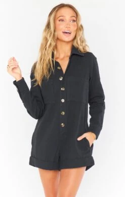 Show Me Your Mumu Tegan Jumper ~ Pitch Black -Show Me Your Mumu Sales MDF0 459 PB18 02