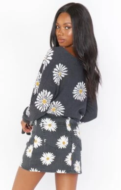 Show Me Your Mumu Rex Mini Skirt ~ Daisy Love -Show Me Your Mumu Sales MDS1 436 ID21 04