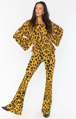 Show Me Your Mumu Bam Bam Bells Long ~ Paige's Leopard 16 Show Me Your Mumu Bam Bam Bells Long ~ Paige's Leopard -Show Me Your Mumu Sales MF0 121 XL04 12 5564d7ec 9347 44b9 ab35 3a12cc11e0be