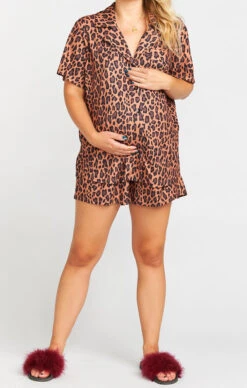 Show Me Your Mumu Sunday Morning Sleep Set ~ Cheetah Fever Print 16 Show Me Your Mumu Sunday Morning Sleep Set ~ Cheetah Fever Print -Show Me Your Mumu Sales MF9 947 CP60PREGS 01