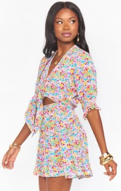 Show Me Your Mumu Kimmy Tie Top ~ Rainbow Fields -Show Me Your Mumu Sales MM0 4318 RG23 06