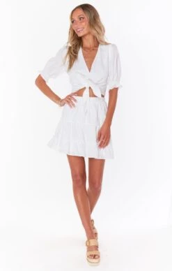 Show Me Your Mumu Devon Mini Skirt ~ White Tulips 11 Show Me Your Mumu Devon Mini Skirt ~ White Tulips -Show Me Your Mumu Sales MM0 4318 TU57 01 3