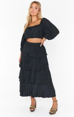 Show Me Your Mumu Keepsake Crop Top ~ Black Crinkle -Show Me Your Mumu Sales MM1 4659 BK66 01 3