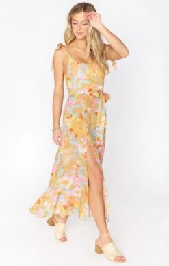 Show Me Your Mumu Claire Midi Dress ~ Groovy Blooms 10 Show Me Your Mumu Claire Midi Dress ~ Groovy Blooms -Show Me Your Mumu Sales MM1 5082 GB92 01 2