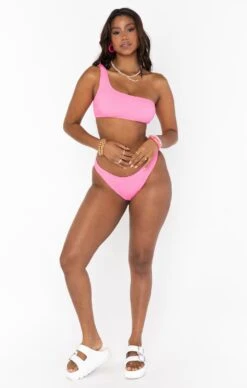 Show Me Your Mumu Float On Top ~ Electric Pink Scrunch -Show Me Your Mumu Sales MMM1 230 EL48 01