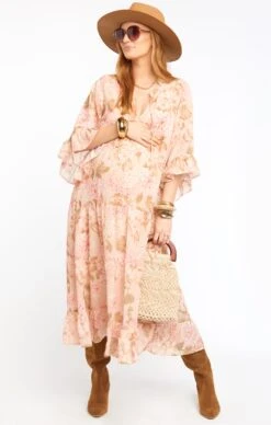 Show Me Your Mumu Viola Maxi Dress ~ Hydrangea Blooms -Show Me Your Mumu Sales MS0 4050 DF23 04
