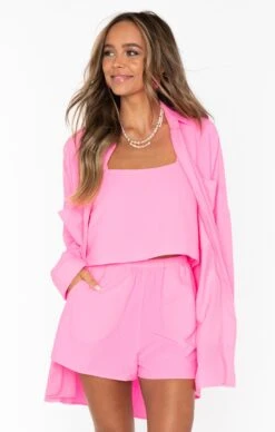 Show Me Your Mumu Tara Crop Top ~ Electric Pink -Show Me Your Mumu Sales MS1 4672 EP85 01 ff69669b c1b3 4156 90a9 3d86e0d83970