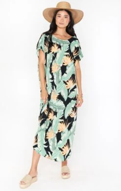 Show Me Your Mumu Worldly Caftan ~ Night In Paradise