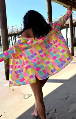 Show Me Your Mumu Johns Button Down Shirt ~ Beach Picnic -Show Me Your Mumu Sales Tezza 80082