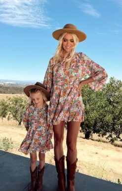 Show Me Your Mumu Viola Mini Dress ~ Wild Flora -Show Me Your Mumu Sales Tezza 8386 1de3a37e 6409 4be5 81d5 3cd183cd3358