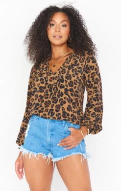 Show Me Your Mumu Charlene Tunic ~ Caramel Cheetah 15 Show Me Your Mumu Charlene Tunic ~ Caramel Cheetah -Show Me Your Mumu Sales bodydiversity sophia mumugirls 1.2233150