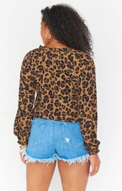 Show Me Your Mumu Charlene Tunic ~ Caramel Cheetah 17 Show Me Your Mumu Charlene Tunic ~ Caramel Cheetah -Show Me Your Mumu Sales bodydiversity sophia mumugirls 1.2233166