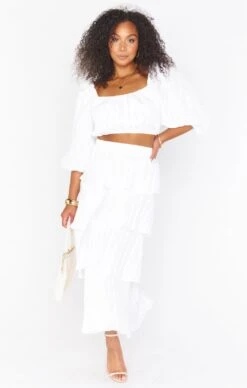 Show Me Your Mumu Full Swing Skirt ~ White Crinkle 28 Show Me Your Mumu Full Swing Skirt ~ White Crinkle -Show Me Your Mumu Sales bodydiversity sophia mumugirls 1.2233522