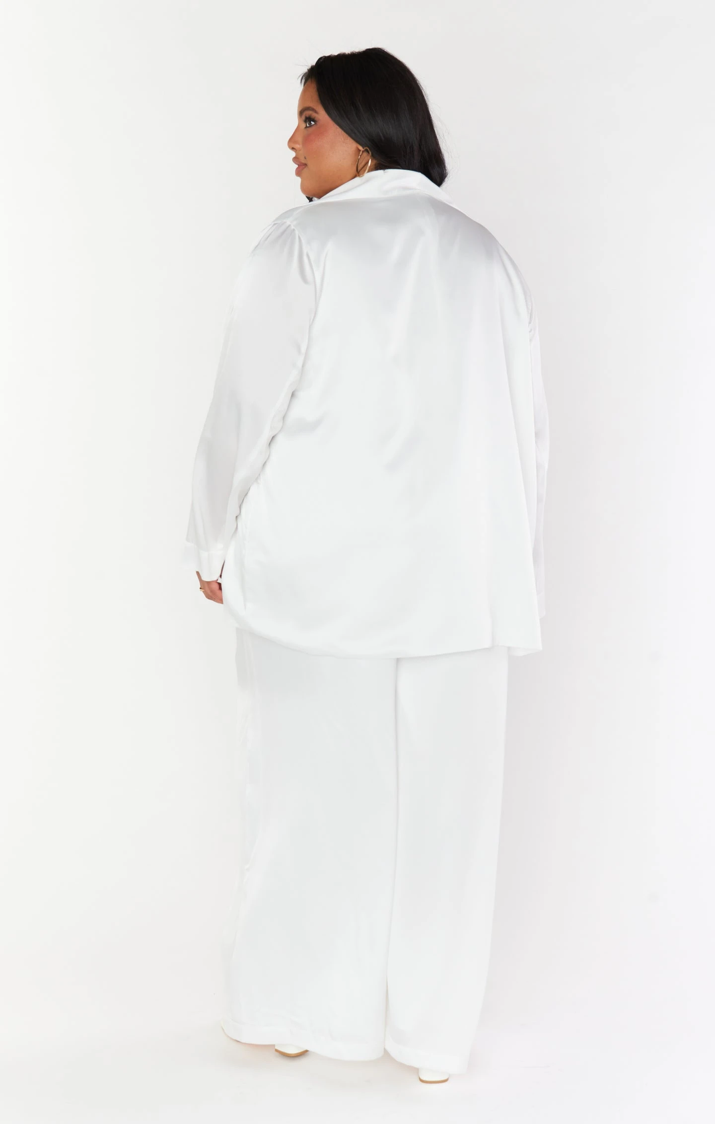 Show Me Your Mumu Felix Blazer ~ Ivory Luxe Satin 14 Show Me Your Mumu Felix Blazer ~ Ivory Luxe Satin - Image 12