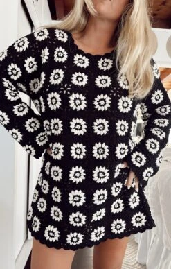 Show Me Your Mumu Mamacita Coverup ~ Black Flower Crochet