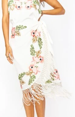 Show Me Your Mumu Anjolie Wrap Skirt ~ Bloom 11 Show Me Your Mumu Anjolie Wrap Skirt ~ Bloom -Show Me Your Mumu Sales su sp twiggy emily 3.135953
