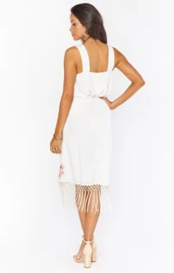 Show Me Your Mumu Anjolie Wrap Skirt ~ Bloom 10 Show Me Your Mumu Anjolie Wrap Skirt ~ Bloom -Show Me Your Mumu Sales su sp twiggy emily 3.135974